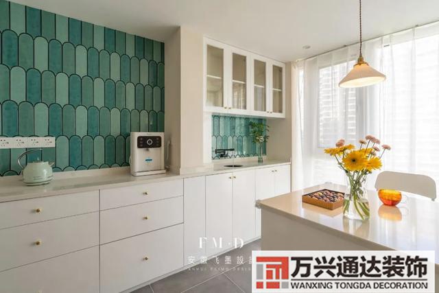 辦公室室內(nèi)裝修風(fēng)水辦公室怎樣布置風(fēng)水學(xué)